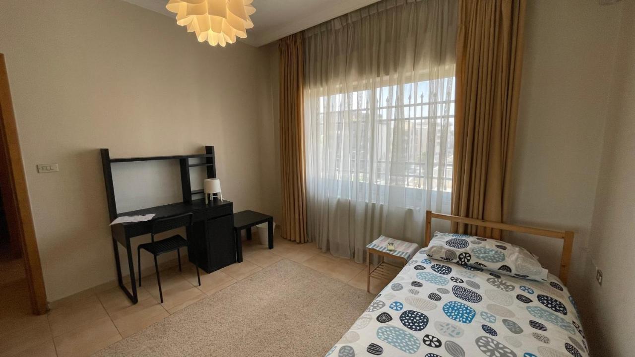 Abdoun Apartment Amman Esterno foto