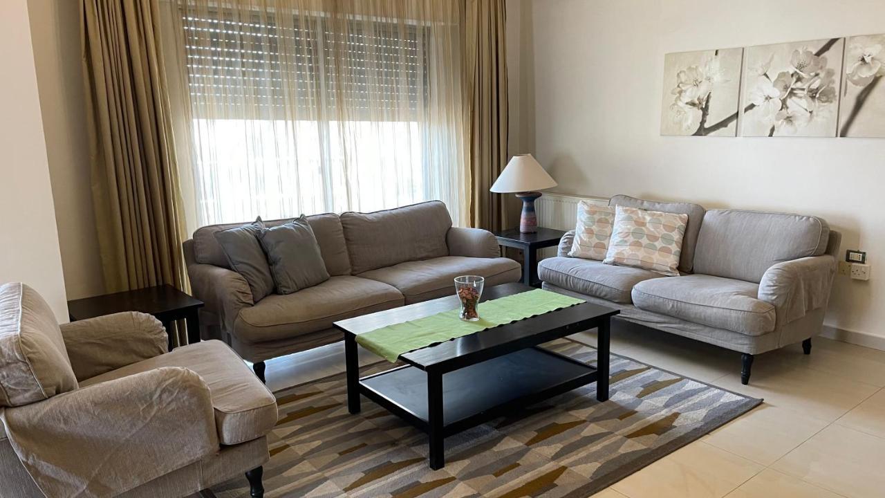 Abdoun Apartment Amman Esterno foto
