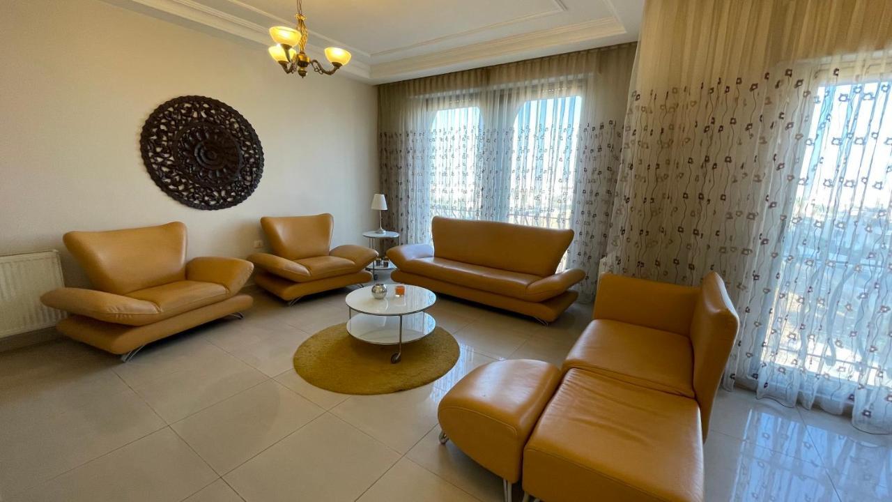 Abdoun Apartment Amman Esterno foto